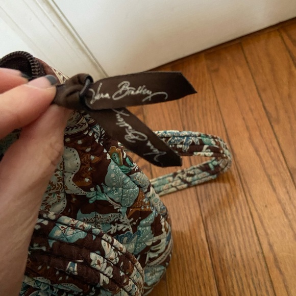 Vera Bradley Java Blue Tote/Diaper Bag. - Picture 5 of 6